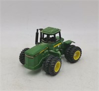 JD 8850 articulating tractor 1/64
