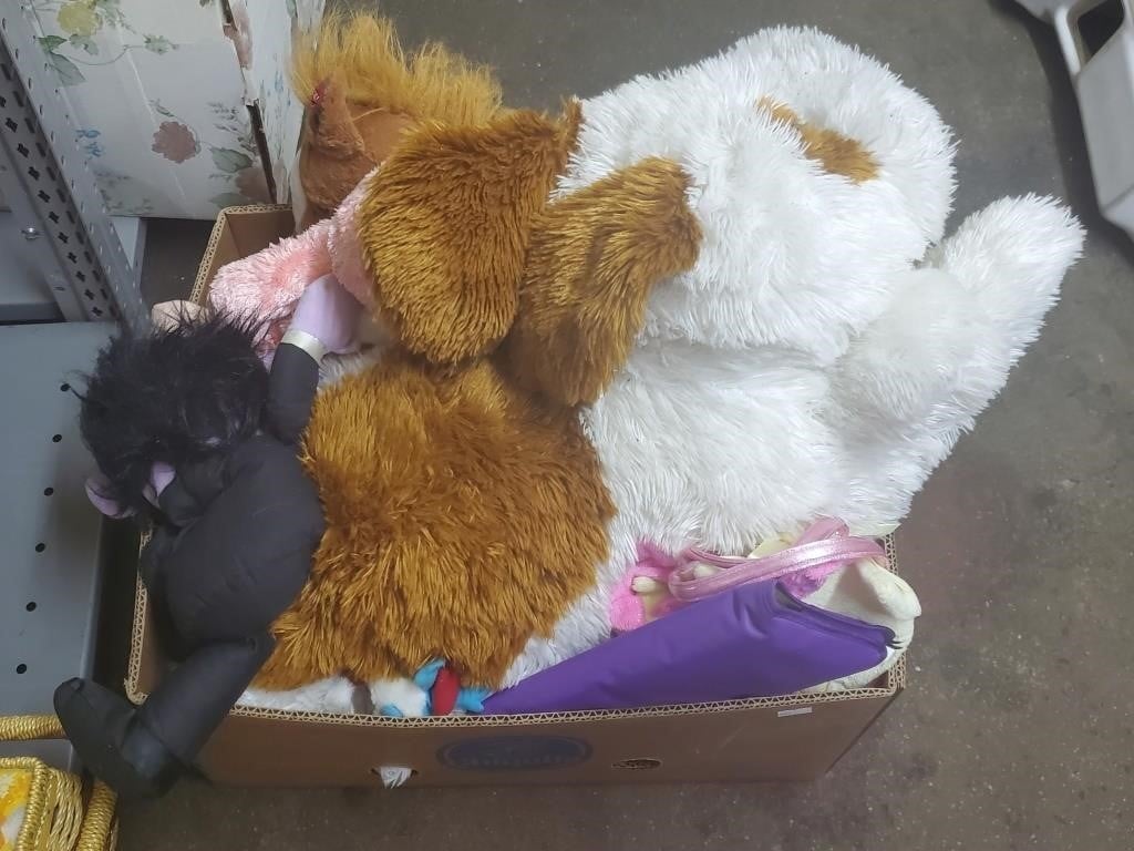 Lot of Assorted Plushies