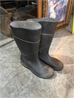 mens rubber boots size 10