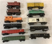 lot of 11 Lionel Train Cars