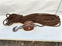 Antique Wooden Pulley with 3/4" Hemp Rope.