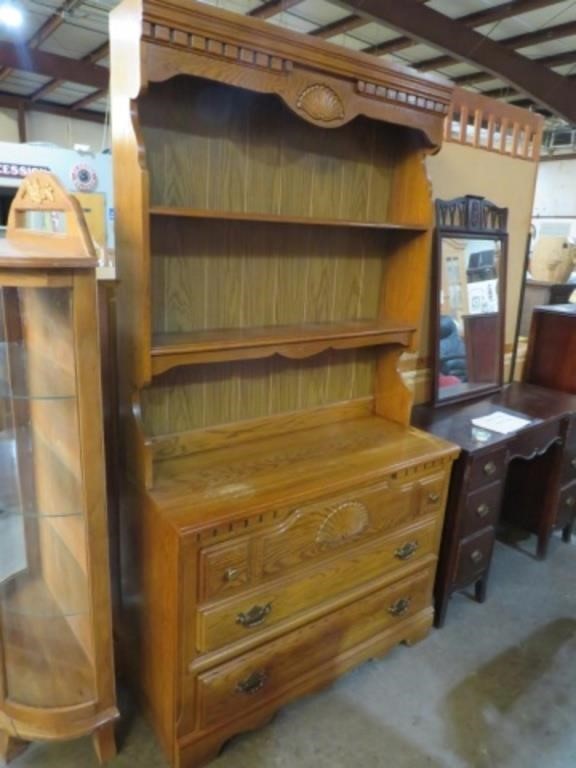 SOLID OAK 2 PC 3 DRAWER HUTCH