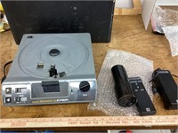 Kodak AT projector with lens, power cord & case