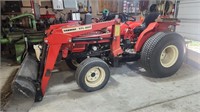 Yanmar diesel ym220d tractor with loader/blade