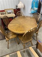 Dining Table w/Leaf & 6 Chairs 72"L x 48"