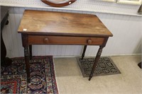ANTIQUE TABLE WITH DRAWER 33"X19"X29"