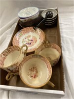 Box of Asian dishes, 5 cups and saucers and a