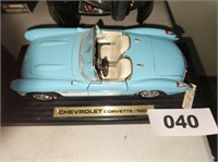 57 CHEVROLET CORVETTE MODEL CAR ON BASE