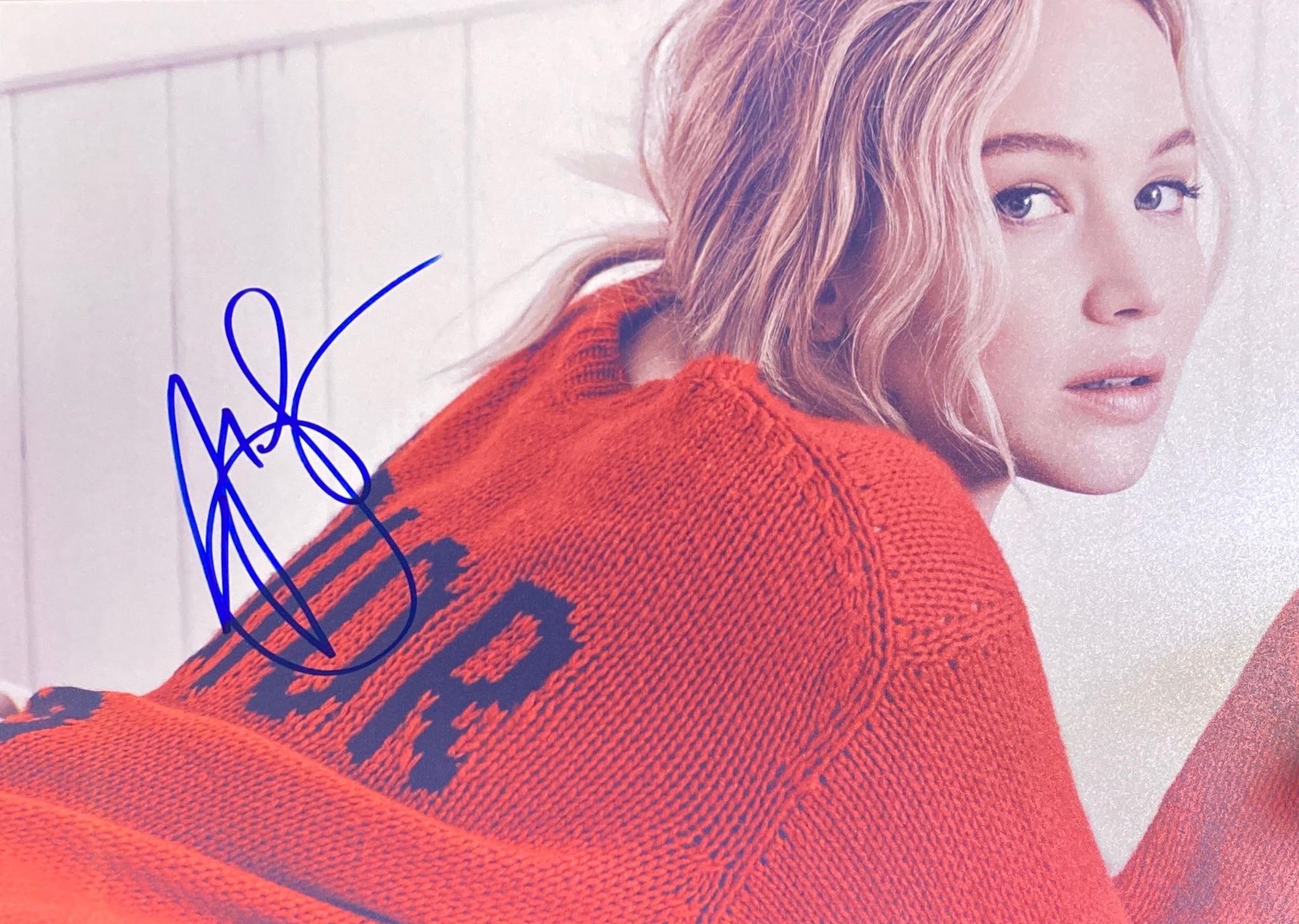 Autograph  
Jennifer Lawrence Photo