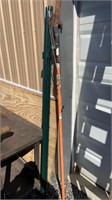 4 seven foot tee posts and pole saw