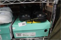 MEN'S SIZE 9 1/2 SHOES