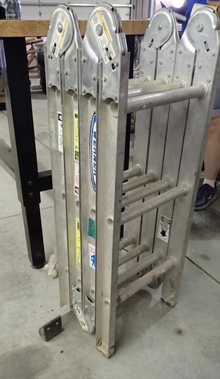 WERNER 6' TO 12' ALUMINUM ARTICULATING LADDER