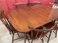 Vilas Canada wooden Diningroom Table. Comes with