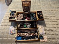 Vintage Jewlery Box and Contents