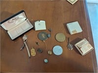 Vintage Jewlery, Pins, Coins Lot