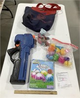 Misc lot w/ Easter items & toys