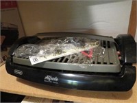 countertop grill by Dilonghi new condition
