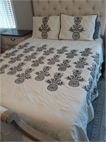 Queen Size Bedding set