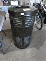 NEW Garbage Bin 18" Round x 35" High