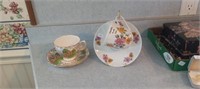 2 Bone China Cups & Saucers