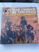 Andrae Crouch Keep on Signing Record