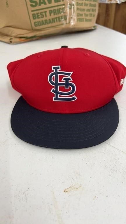 New 59fifty size 7 7/8 STL HAT