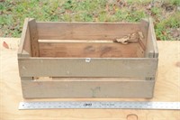 26" WOODEN CRATE