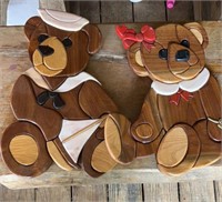 Pair of wooden bear decor