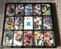 Of) 1992 action packed football set/in original