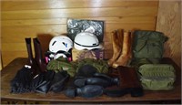 Lot: 2 helmets, Jersey gloves, rubber boots, long