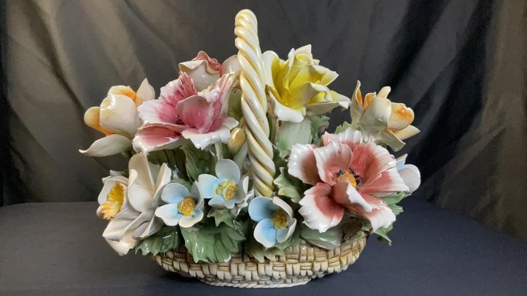 Capodimonte Floral Arrangement Basket