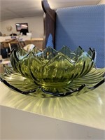 Tulip bowl and platter
