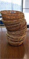 Lot of 16 small bread baskets