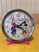 Vintage Mickey Mouse & Goofy Wind Up Clock Walt
