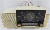 General Electric C433c White Vintage Clock Radio