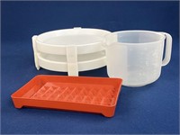 Tupperware Divide-a-Rack Set of 2 Stacking Trays,