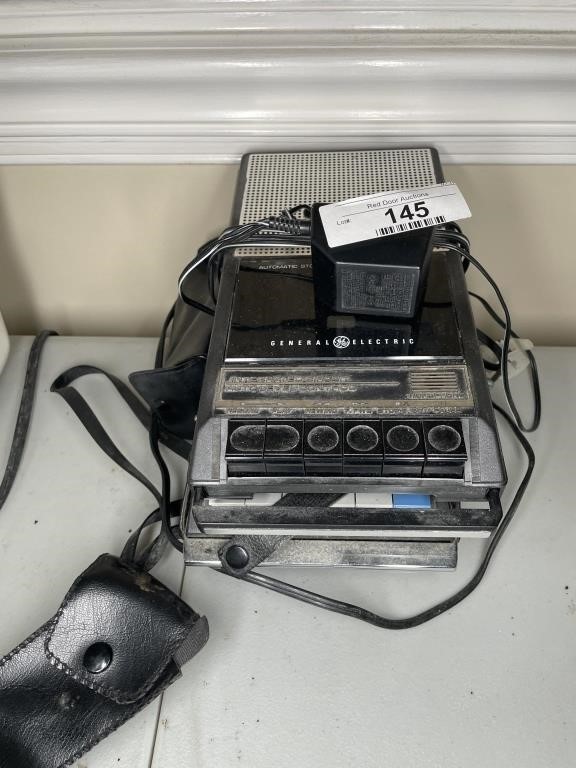 2 Vintage cassette recorders