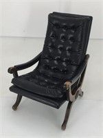 BLACK VINYL BUTTON AND TUCK SLINGBACK CHAIR