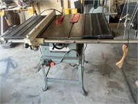 DELTA 10" CONTRACTORS TABLE SAW (TESTED)