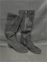 Pair of Tall Black Women’s Boots, Size Women’s