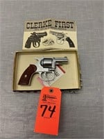 Clerke .32 Revolver