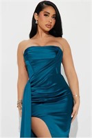 FASHION NOVA JANELLE SATIN GOWN SIZE SMALL TEAL