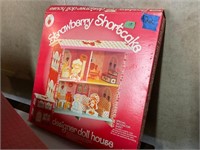 Strawberry Shortcake Cardboard Dollhouse
