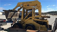 New Holland skid loader L425