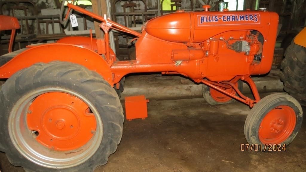 Allis-chalmers Tractor