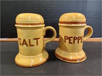 Los Angeles Pottery Vintage Salt & Pepper Shaker