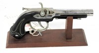 Vintage Figural pistol table lighter