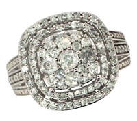 10kt Gold Cushion Cut 1.00 ct Diamond Ring