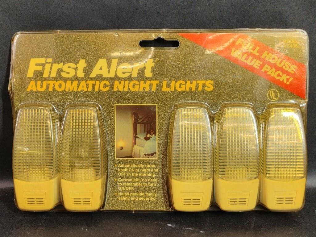 Pack of First Alert Automatic Night Lights