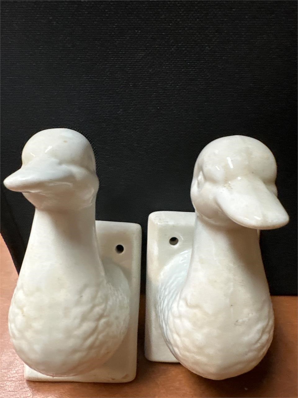 Vintage duck wall hangers